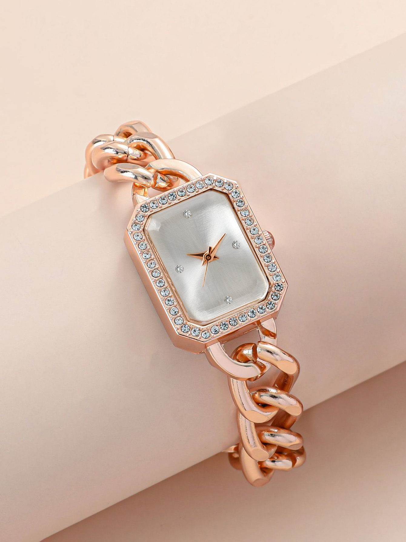 Mystery box contains 1randomco - Luxury Watch Box recension och pris