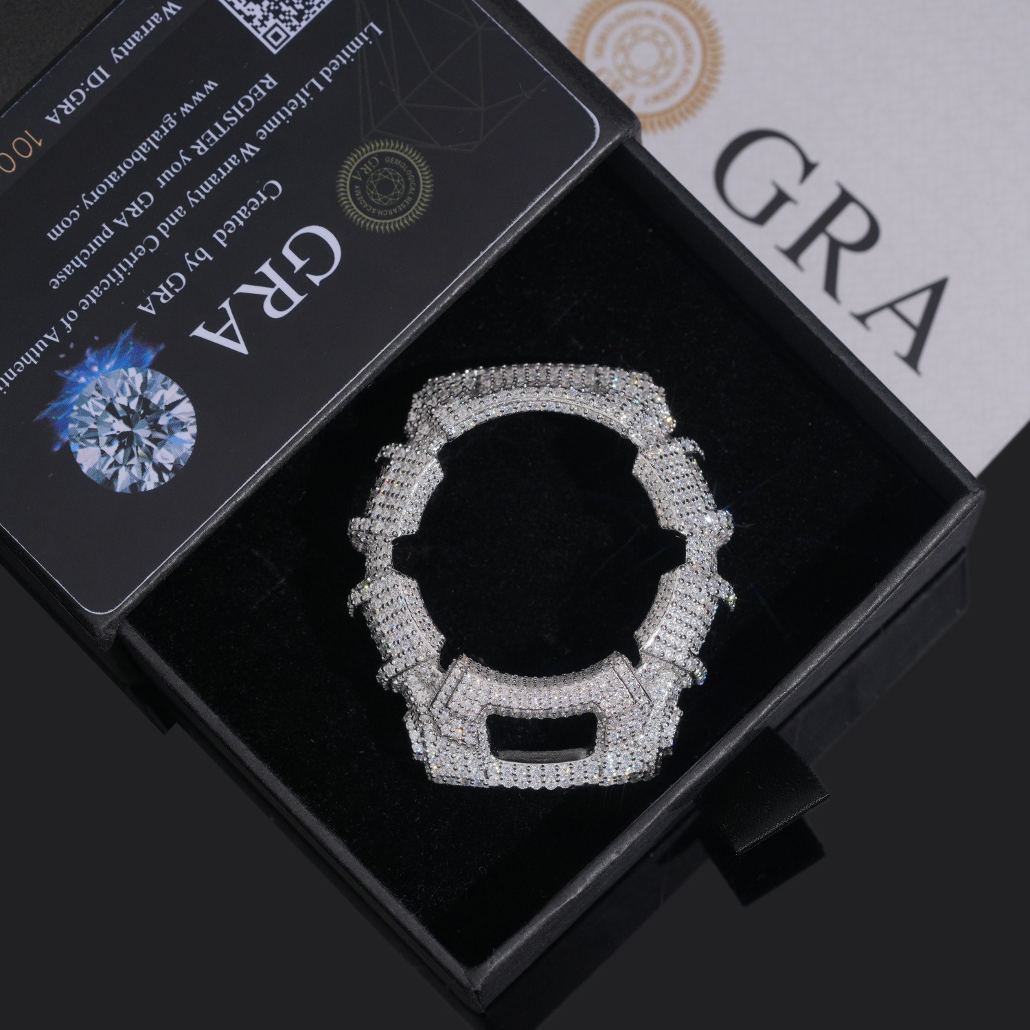 Iced-Out G-Shock Watch Case by - Luxury Watch Levels recension och pris