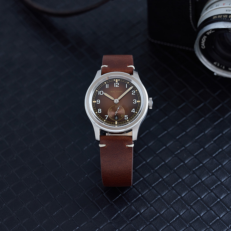 Baltany S2081 Dirty Dozen Watc - Field Watch Military recension och pris