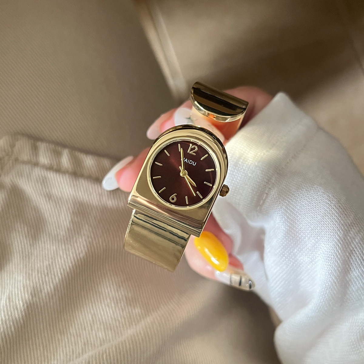 2026 New Gold Bracelet Watch W - Luxury Watch Levels recension och pris